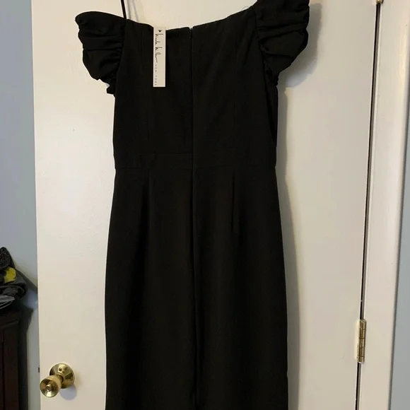 Nicole Miller | Dresses | Nicole Miller Black Evening Dress Size 2 | Poshmark Nicole Miller | Dresses | Nicole Miller Black Evening Dress Size 2 | Poshmark